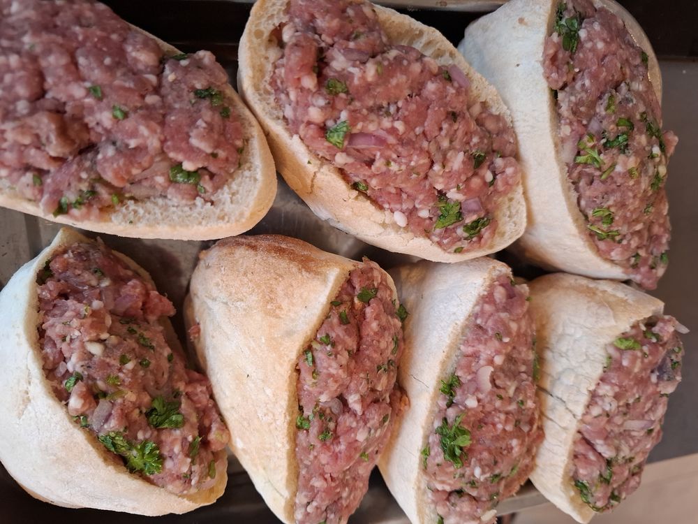 Gevulde pita's met BBQ-vlees