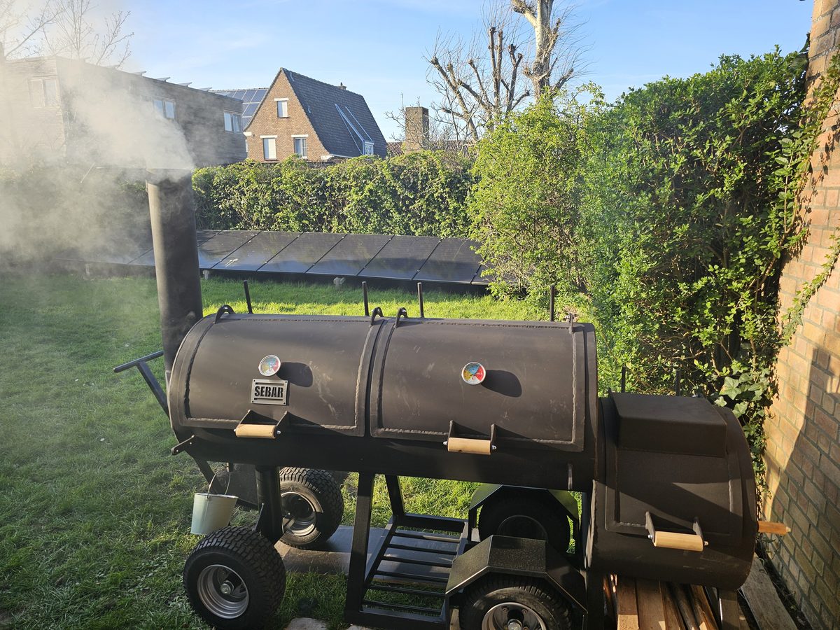 Detail van onze op maat gemaakte offset BBQ van Sebar